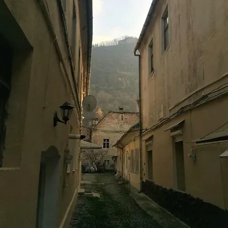 Apartment Quiboo Brasov